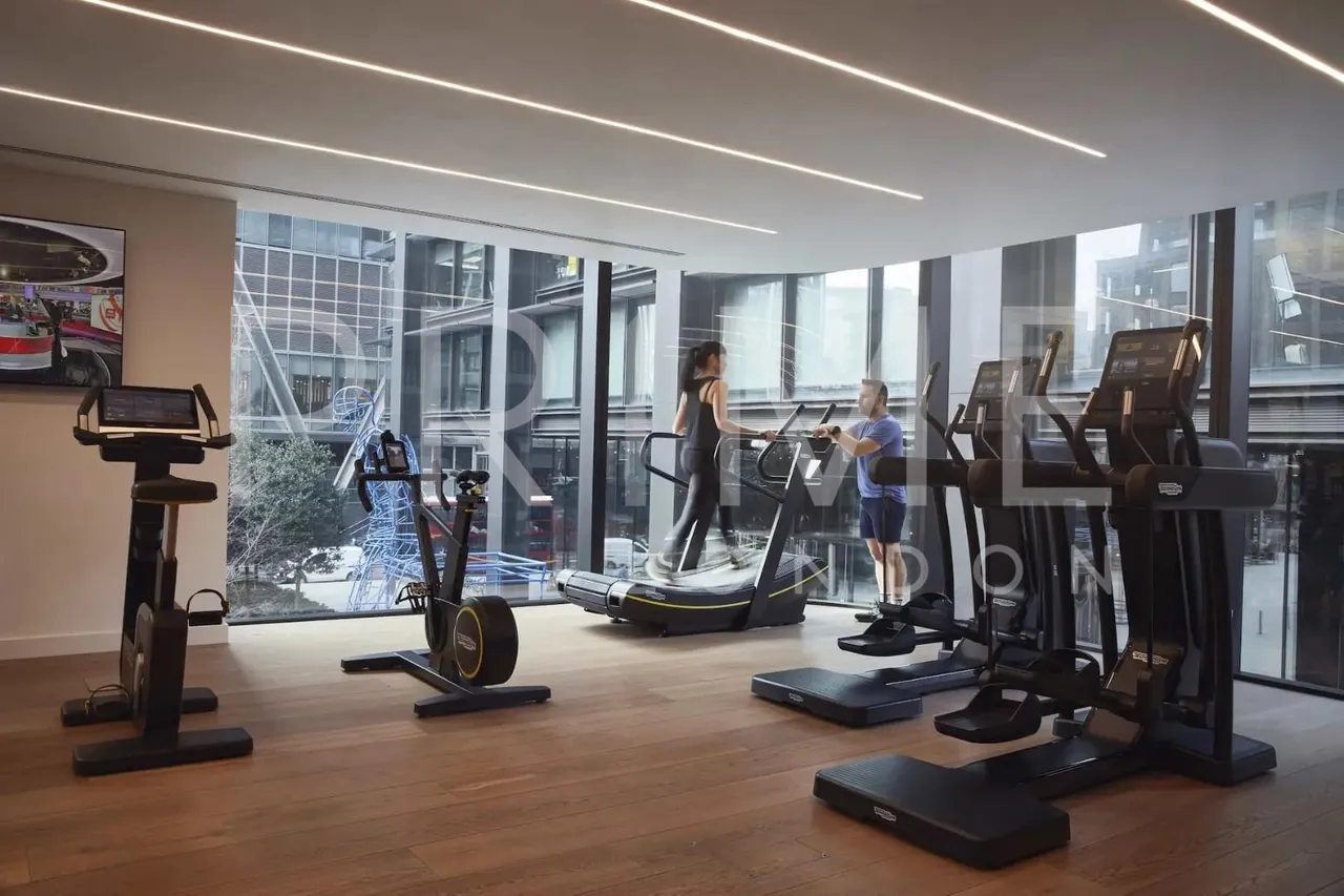 Principal Tower, Spitalfields, EC2A, photo 9