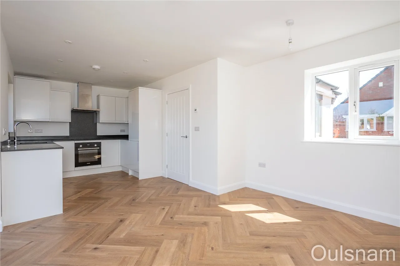 Haynes Close, Catshill, Bromsgrove, Worcestershire, B61 0LX, photo 3