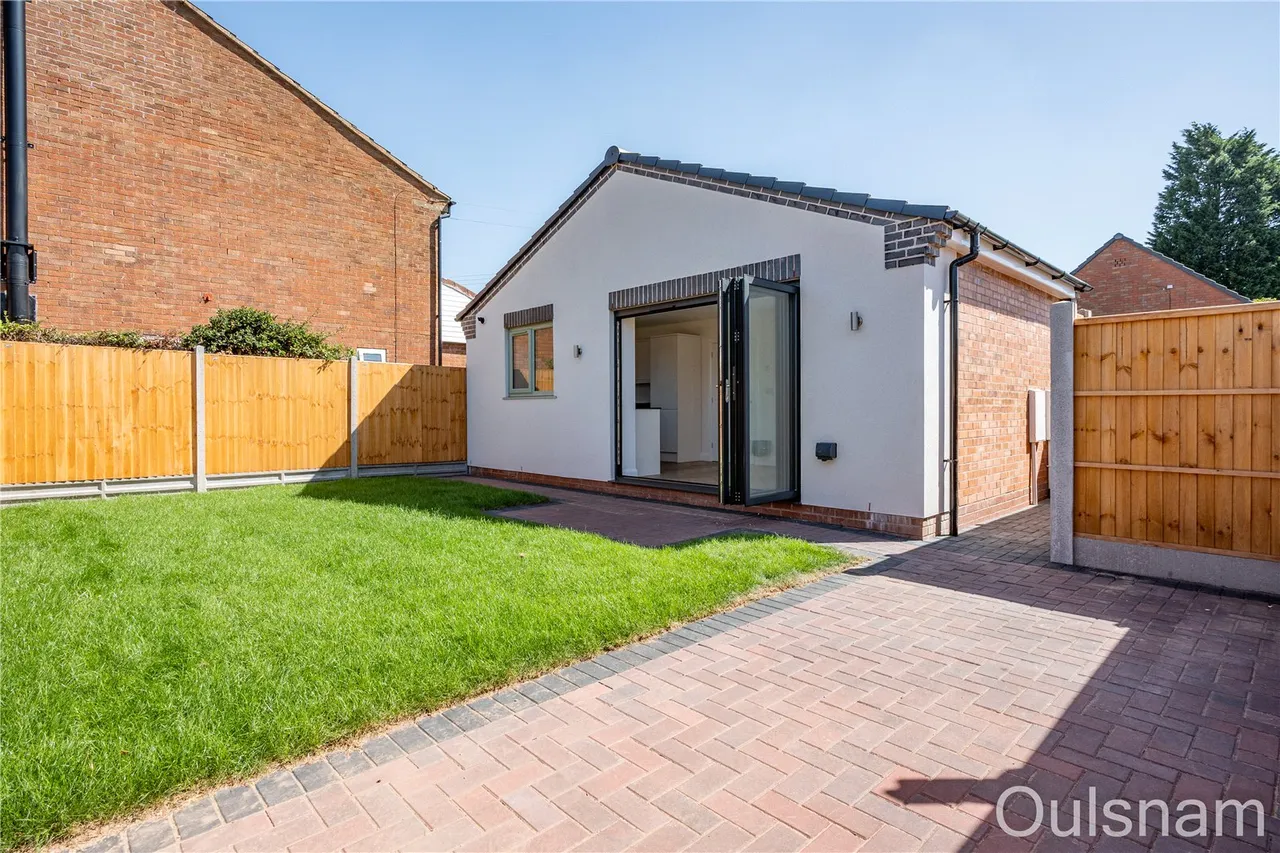 Haynes Close, Catshill, Bromsgrove, Worcestershire, B61 0LX, photo 10