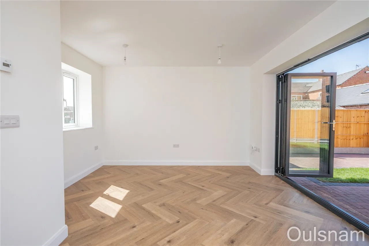 Haynes Close, Catshill, Bromsgrove, Worcestershire, B61 0LX, photo 7