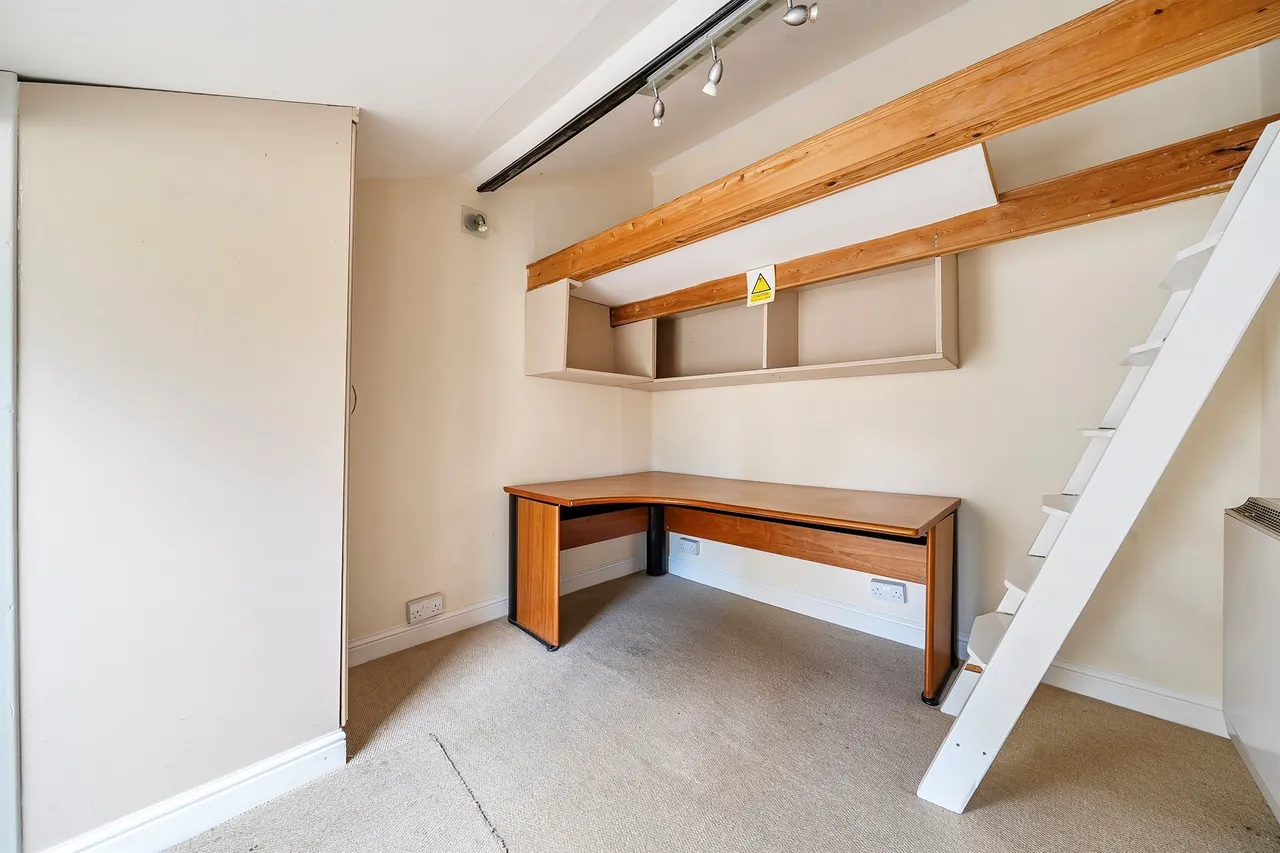 High Street, Sandridge, AL4, photo 12