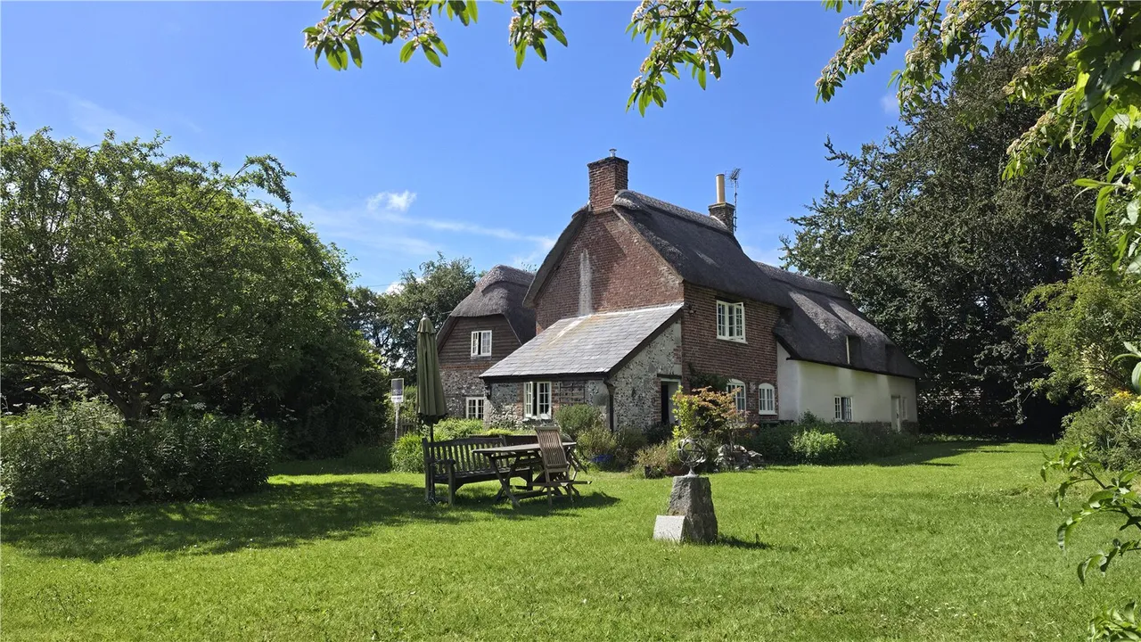 Woodcutts, Salisbury, Dorset, SP5 5RT, photo 3