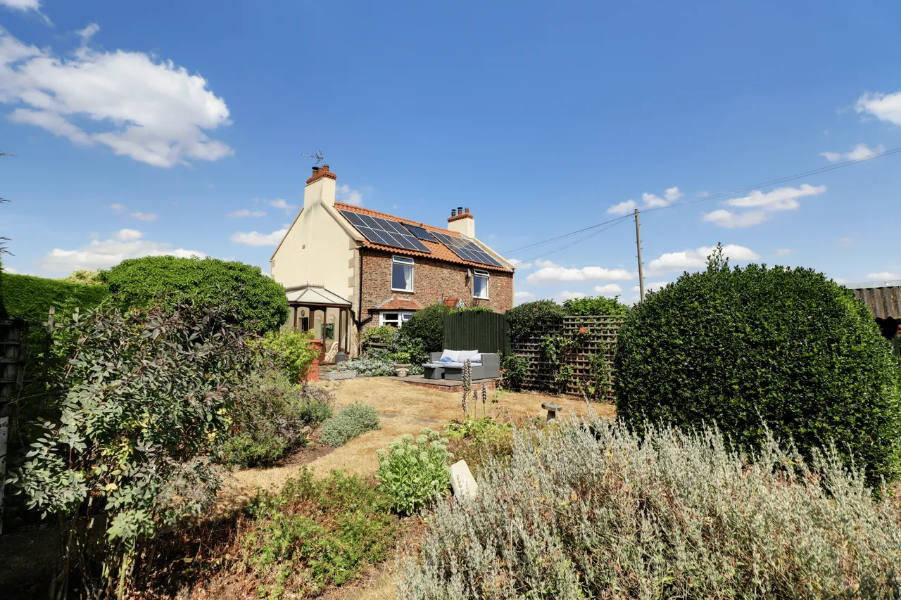 Woodhall Farmhouse Belshaw Lane, Belton, DN9, photo 3