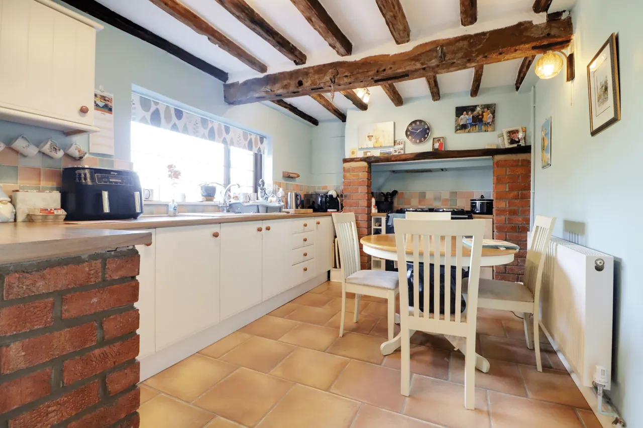 Woodhall Farmhouse Belshaw Lane, Belton, DN9, photo 9