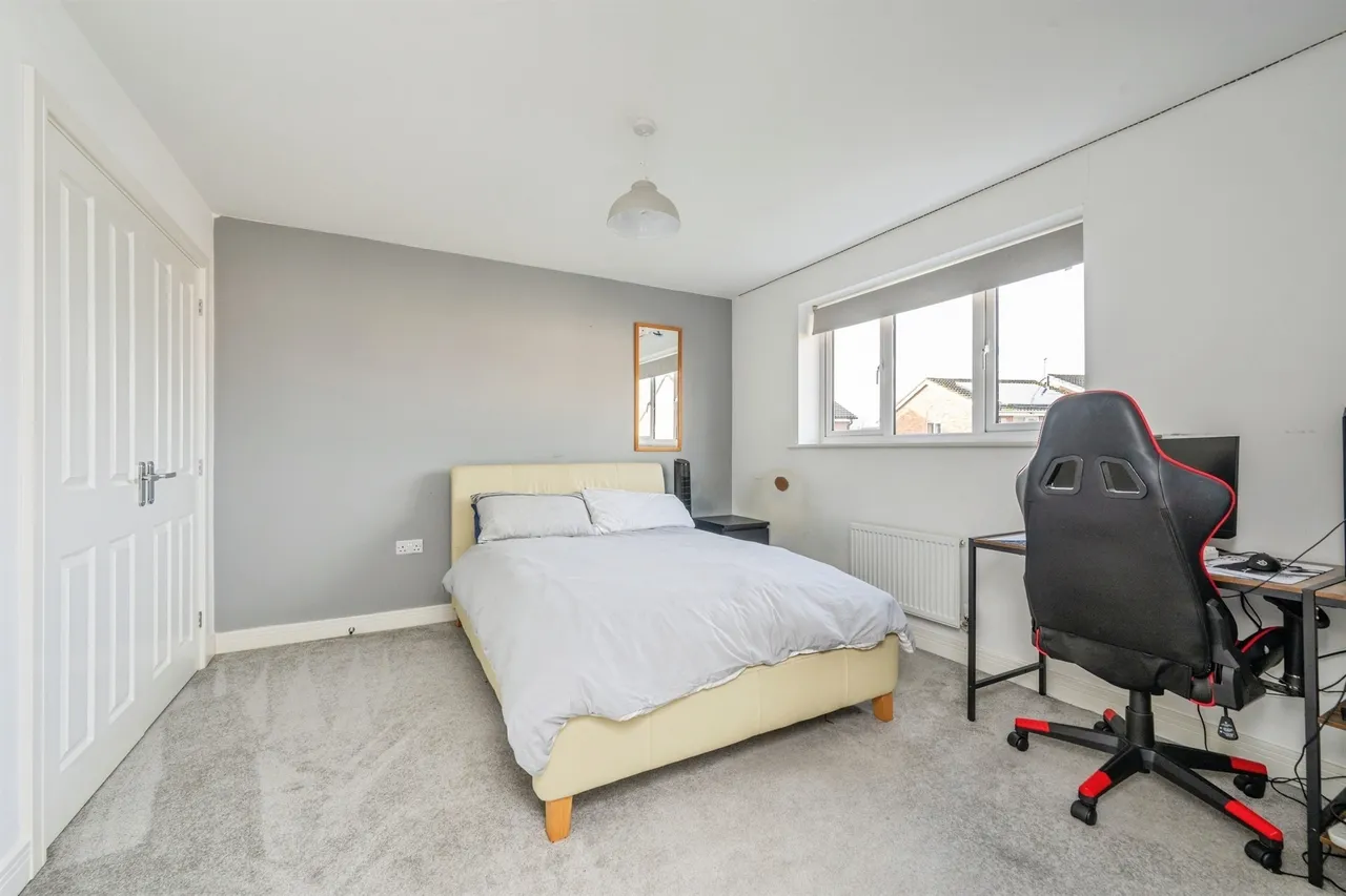 Booton Field Crescent, Chellaston, DE73, photo 8