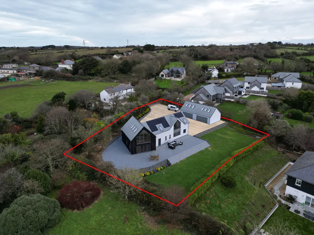 property for sale — Wheal Rose Scorrier, Redruth
