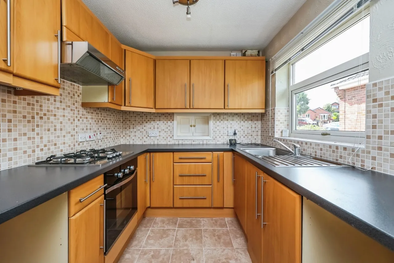 Wordsworth Avenue, Hucknall, NG15, photo 6