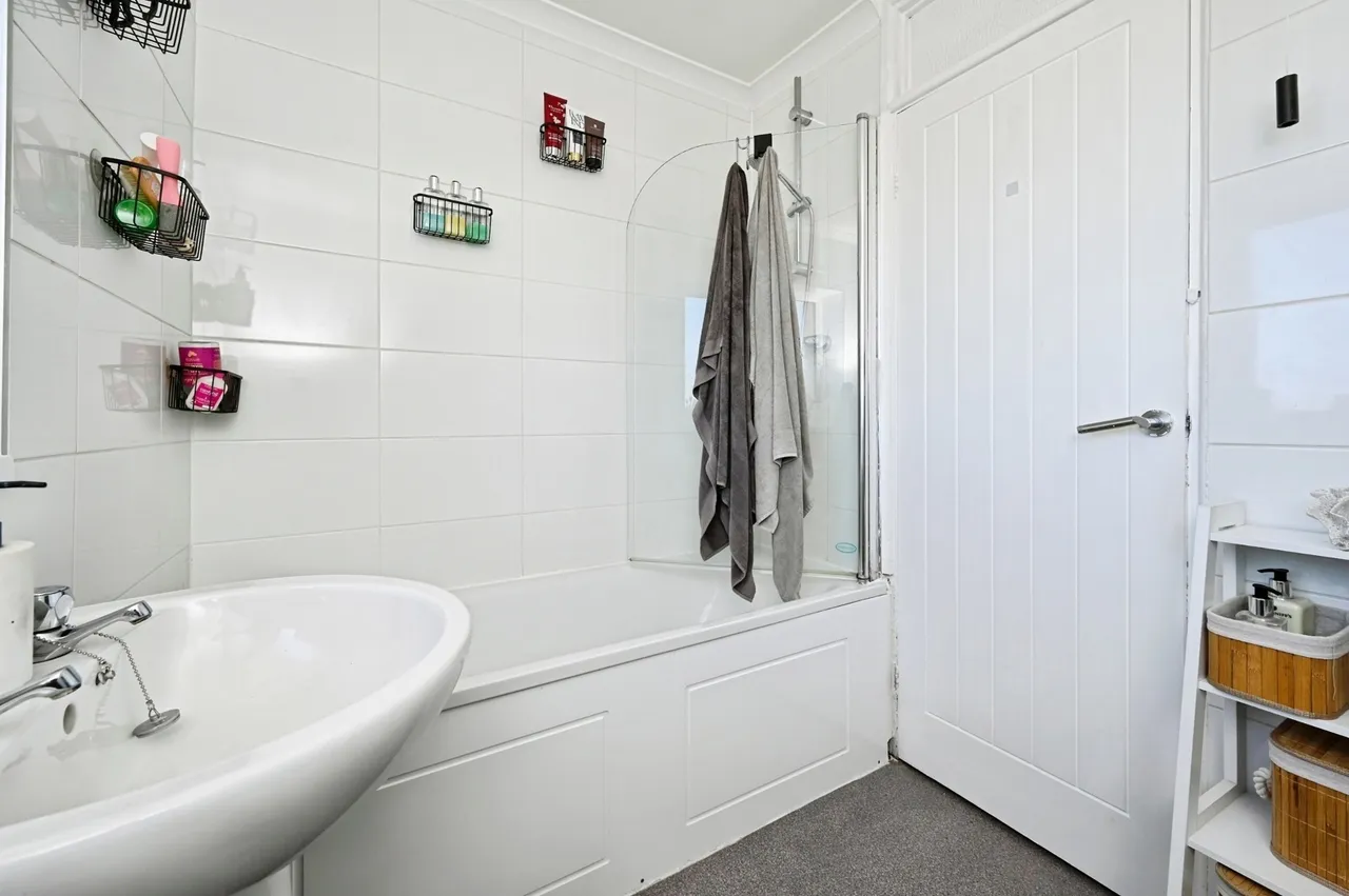 Rugby Road, Rainworth, Mansfield, NG21, photo 16