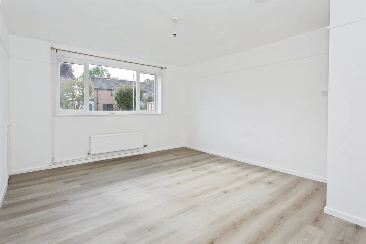 Queens Close, Cambridge, CB22, photo 2