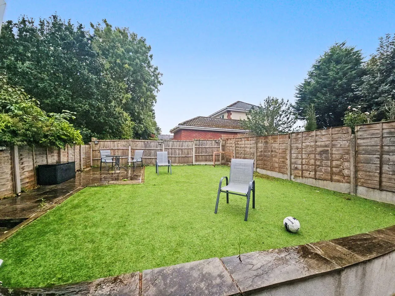 Buckthorn Close, Altrincham, WA15, photo 2