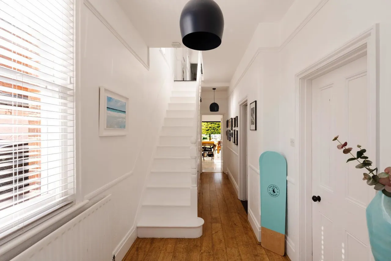 Shrub End Road, Colchester, photo 6