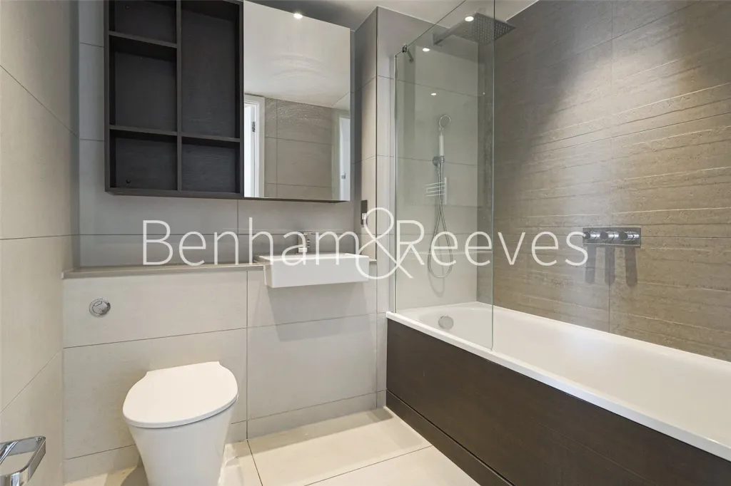Daneland Walk, Haringey, N17, photo 11