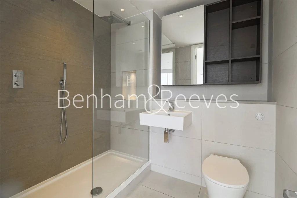 Daneland Walk, Haringey, N17, photo 13