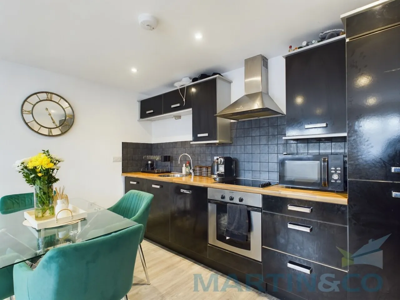 1 bed flat for sale, Amberley Mews, Junction Close, RH15