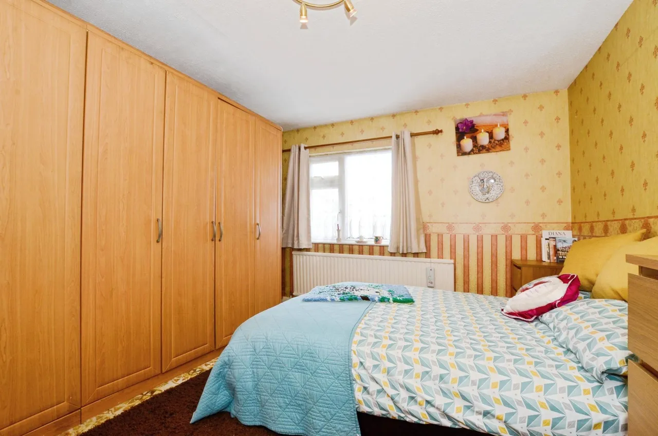 St Margaret's Avenue, Hillingdon, UB8, photo 9