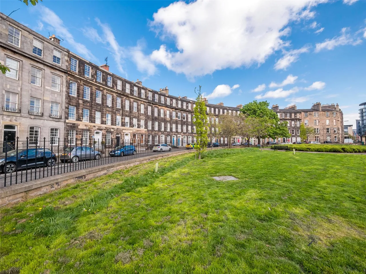 Gardners Crescent, Edinburgh, EH3, photo 10