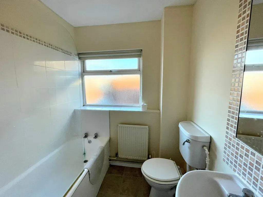 Beechwood Way, Aston Clinton, Buckinghamshire, HP22 5JW, photo 6