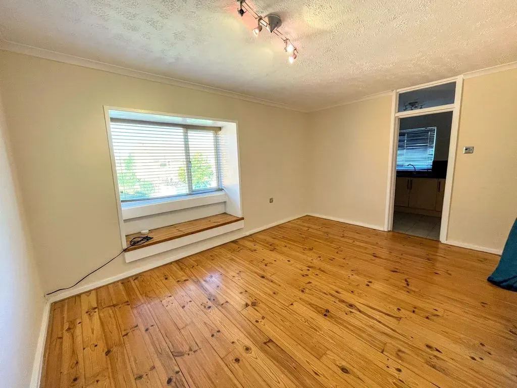 Beechwood Way, Aston Clinton, Buckinghamshire, HP22 5JW, photo 3