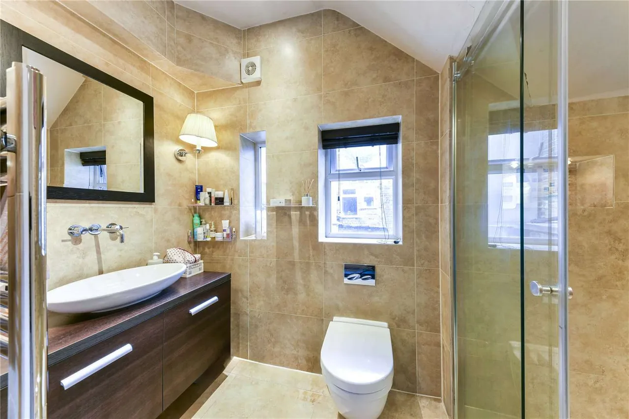 St. Johns Wood High Street, London, NW8 7NG, photo 4