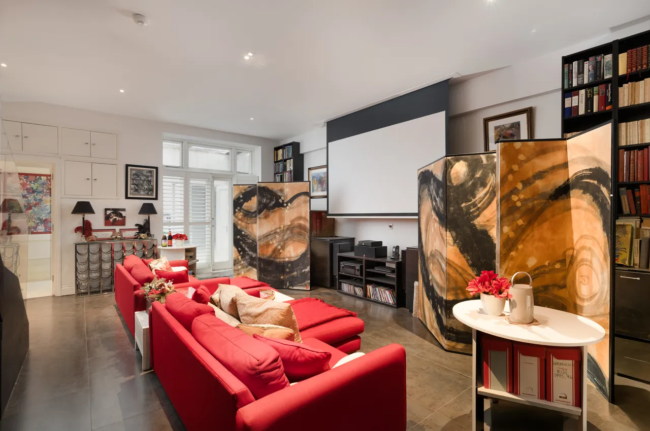 Quarrendon Street, Fulham, South West London, photo 9