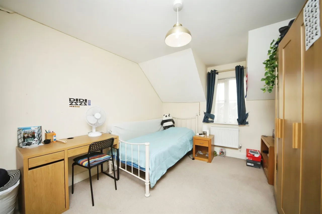 Roughmoor Close, Taunton, TA1, photo 13