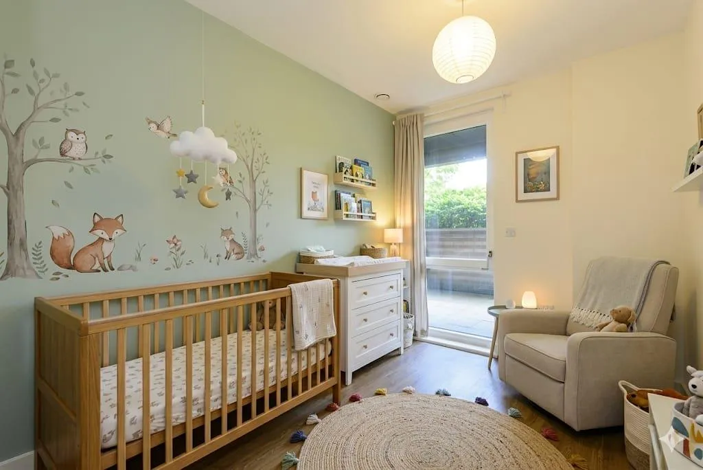 Seven Sisters Road, London, N4, photo 10