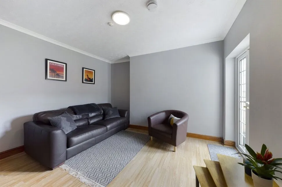 Euston Road, Far Cotton, NN4, photo 4