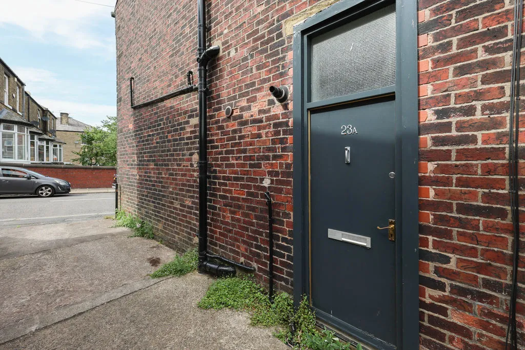 Hare Hill Road, Littleborough OL15 9AD, photo 14