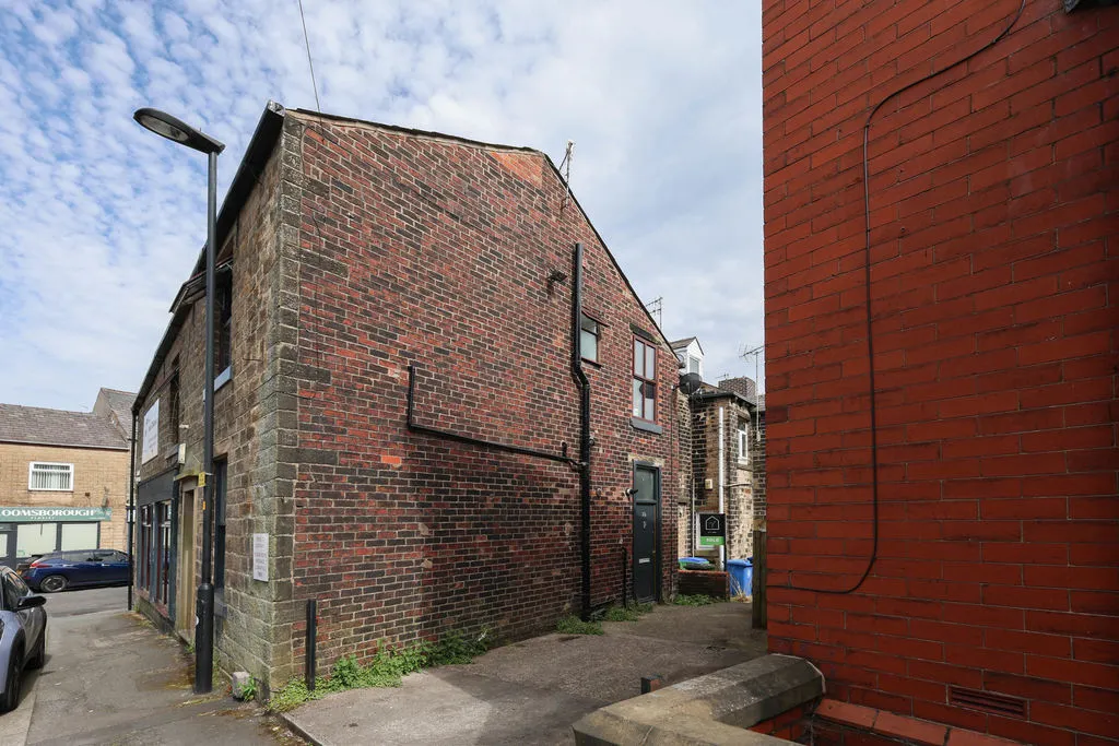Hare Hill Road, Littleborough OL15 9AD, photo 15