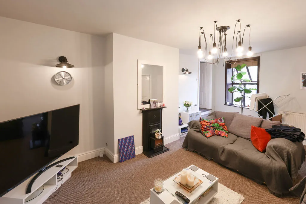 Hare Hill Road, Littleborough OL15 9AD, photo 7
