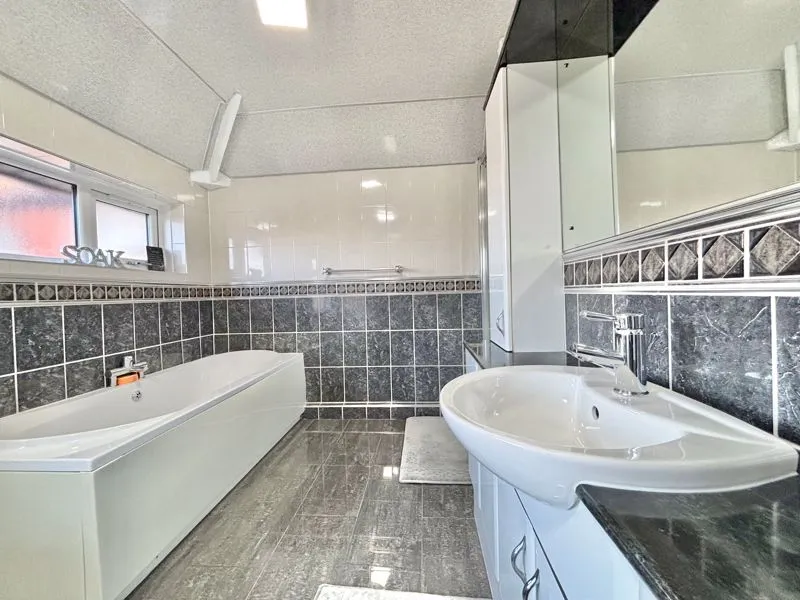 Woodcroft Avenue, Handsworth Wood, B20, photo 32