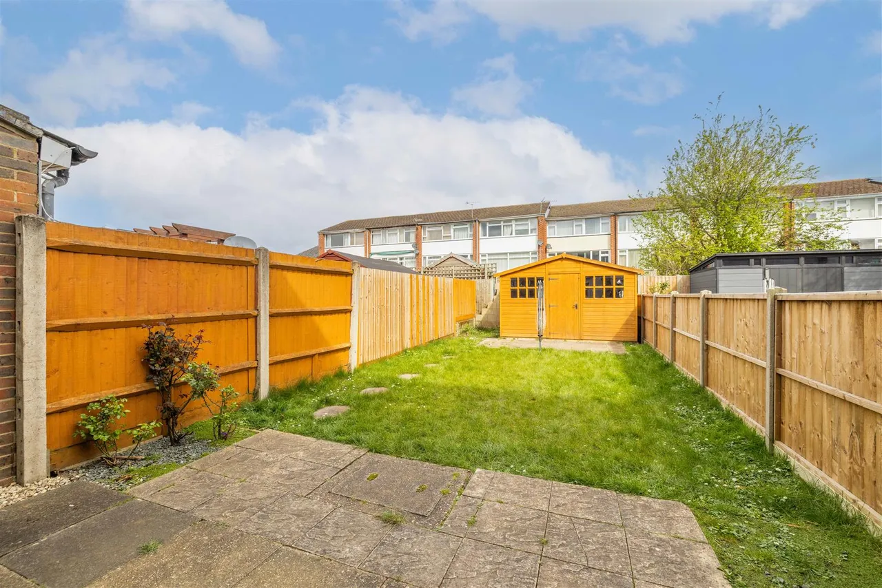 Black Horse Close, Windsor, Berkshire, SL4 5QP, photo 21