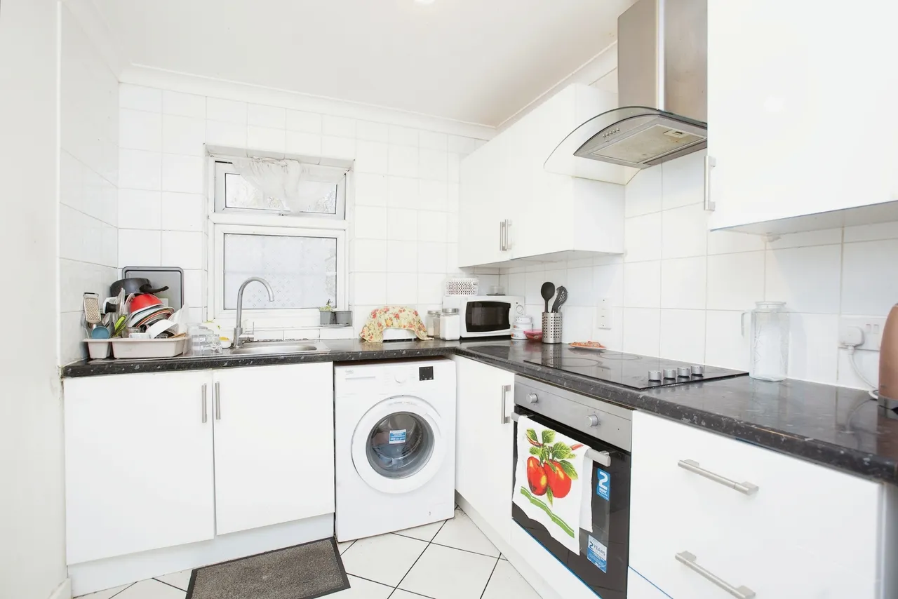 Beechwood Mews, London, N9, photo 6