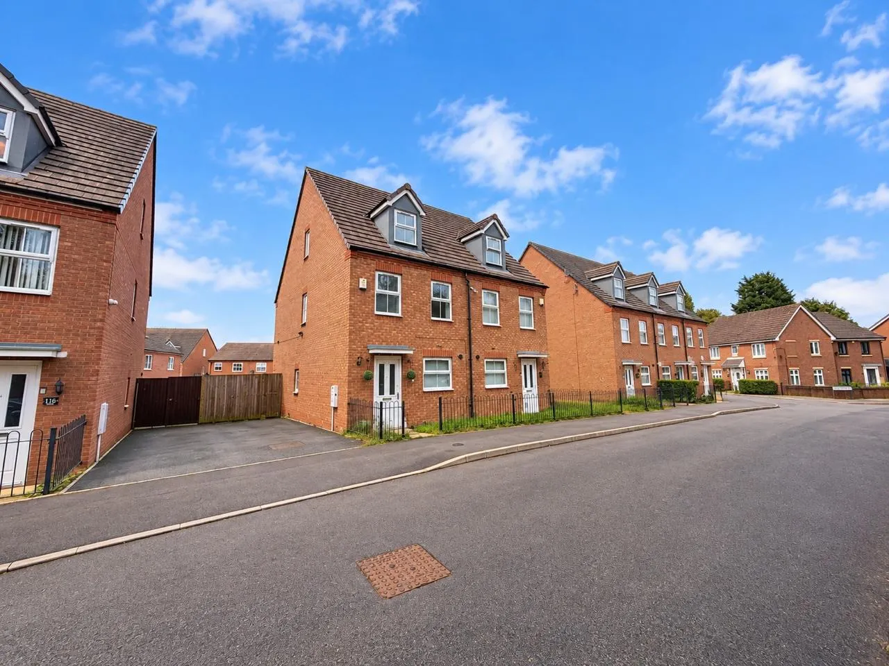 Greenock Crescent, Parkfields, WV4, photo 18