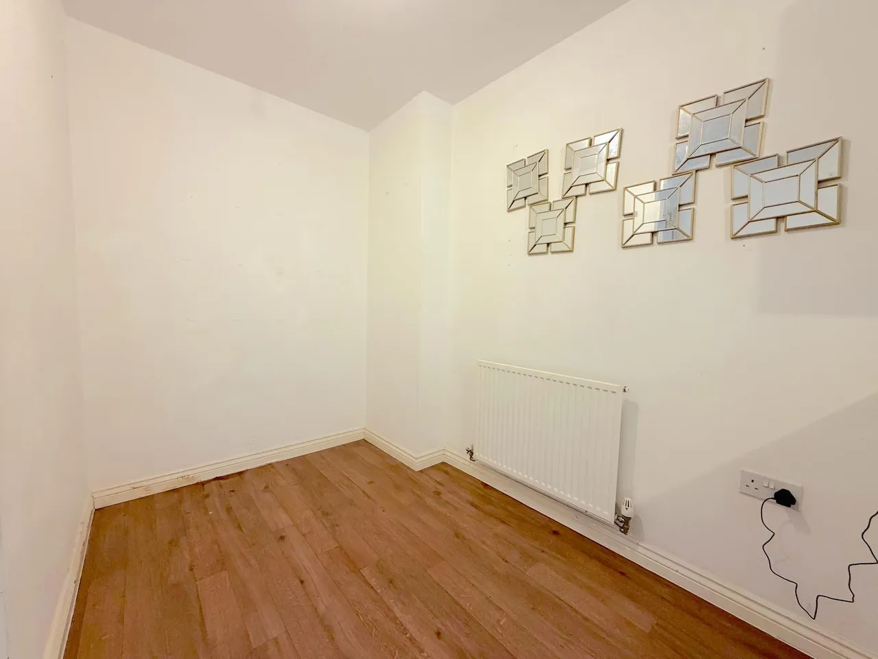Greenock Crescent, Parkfields, WV4, photo 5
