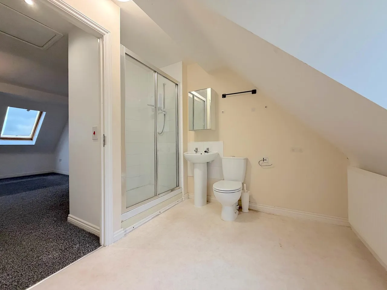 Greenock Crescent, Parkfields, WV4, photo 14