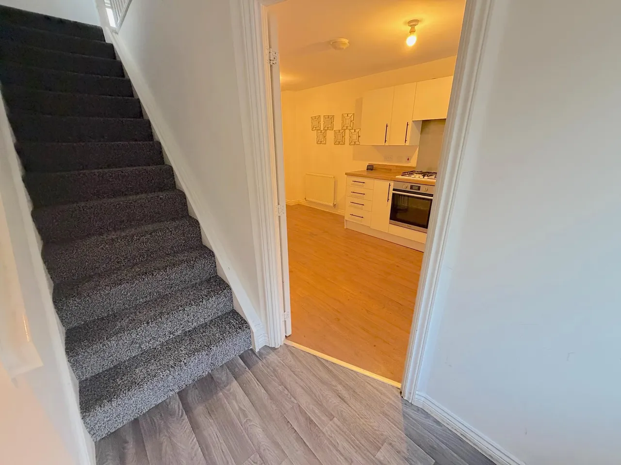Greenock Crescent, Parkfields, WV4, photo 6