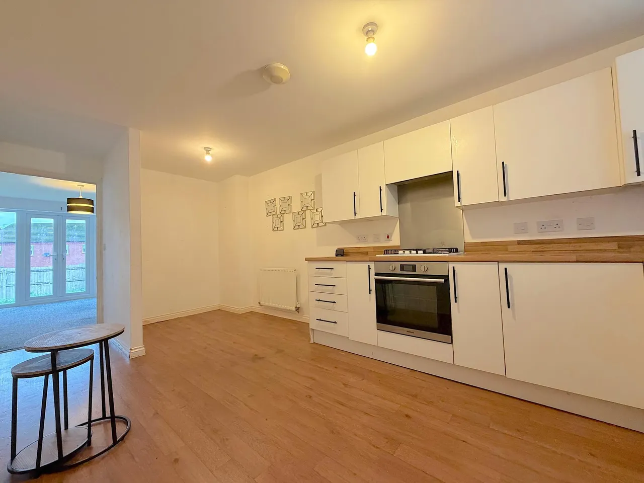 Greenock Crescent, Parkfields, WV4, photo 3