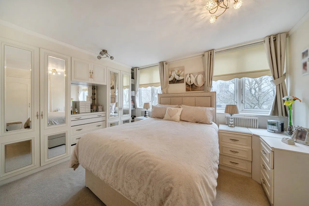 Laxley Close, SE5, photo 22