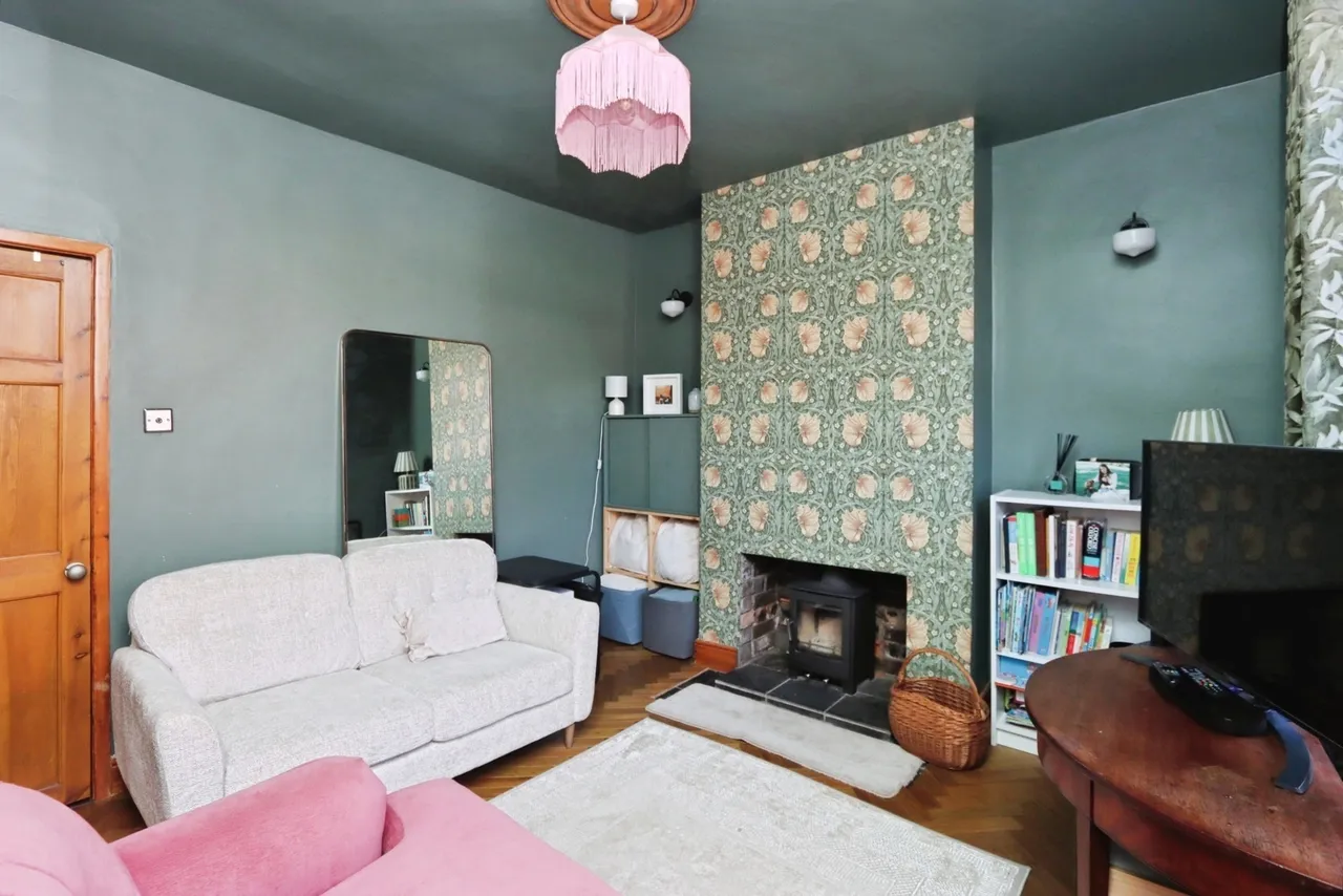 Lancing Road, Sheffield, S2, photo 2