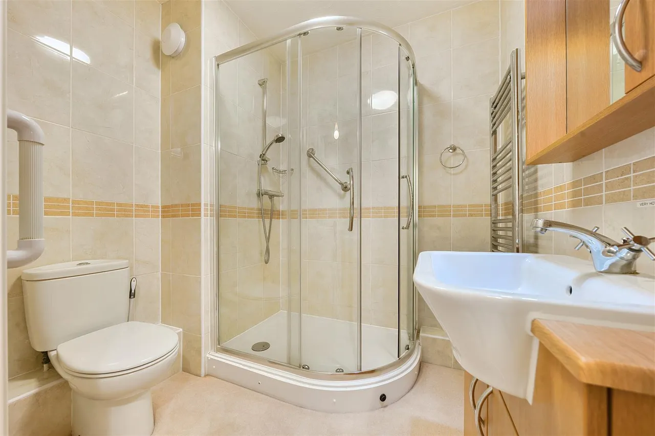 Langford Road, Honiton, EX14, photo 10