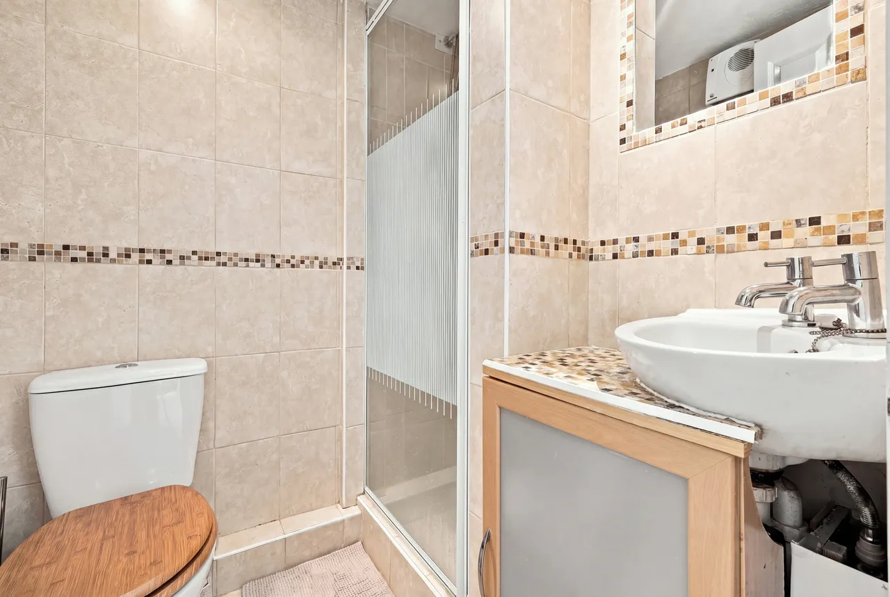 The Dale, Waltham Abbey, EN9, photo 20