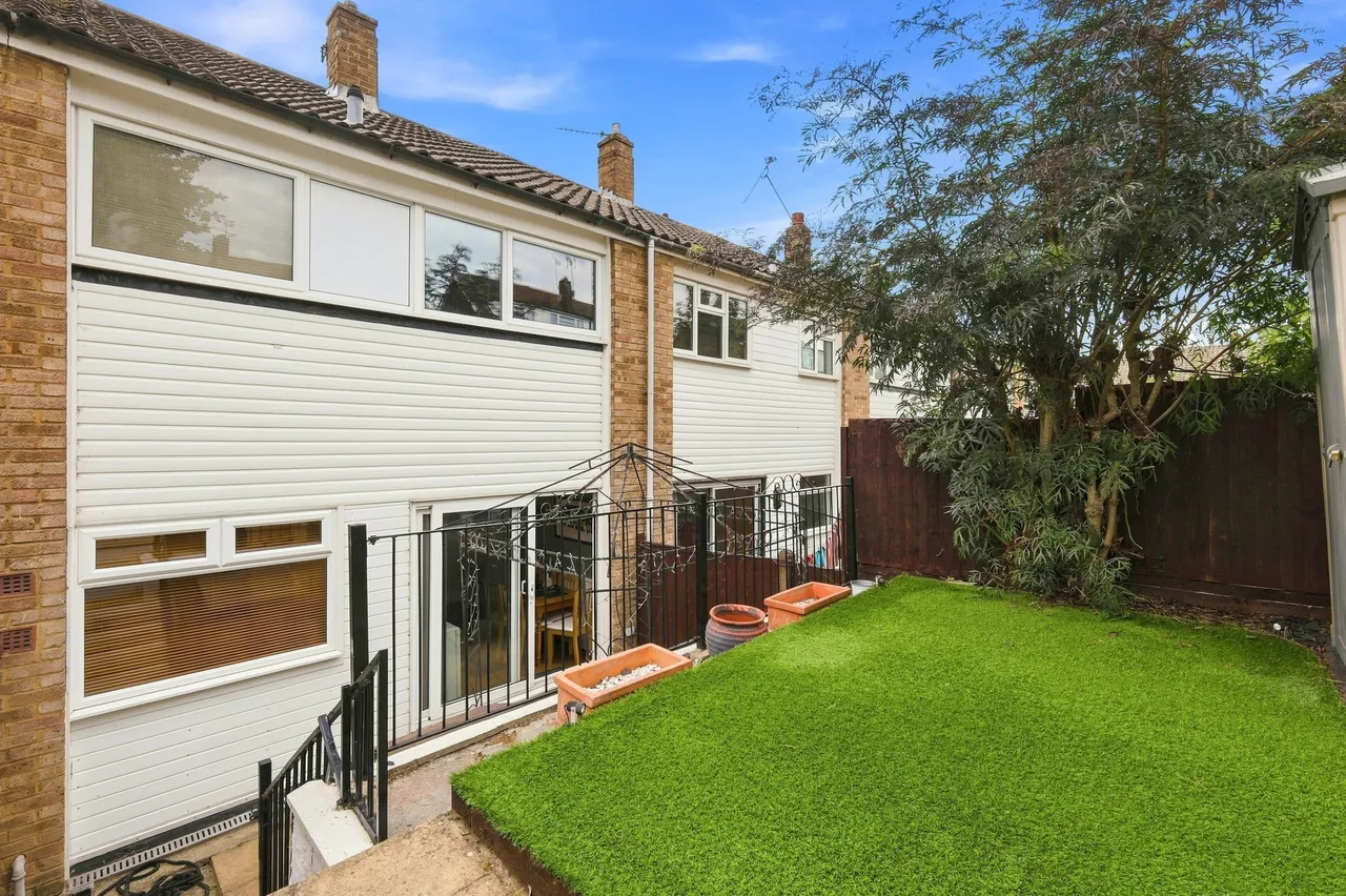 The Dale, Waltham Abbey, EN9, photo 8