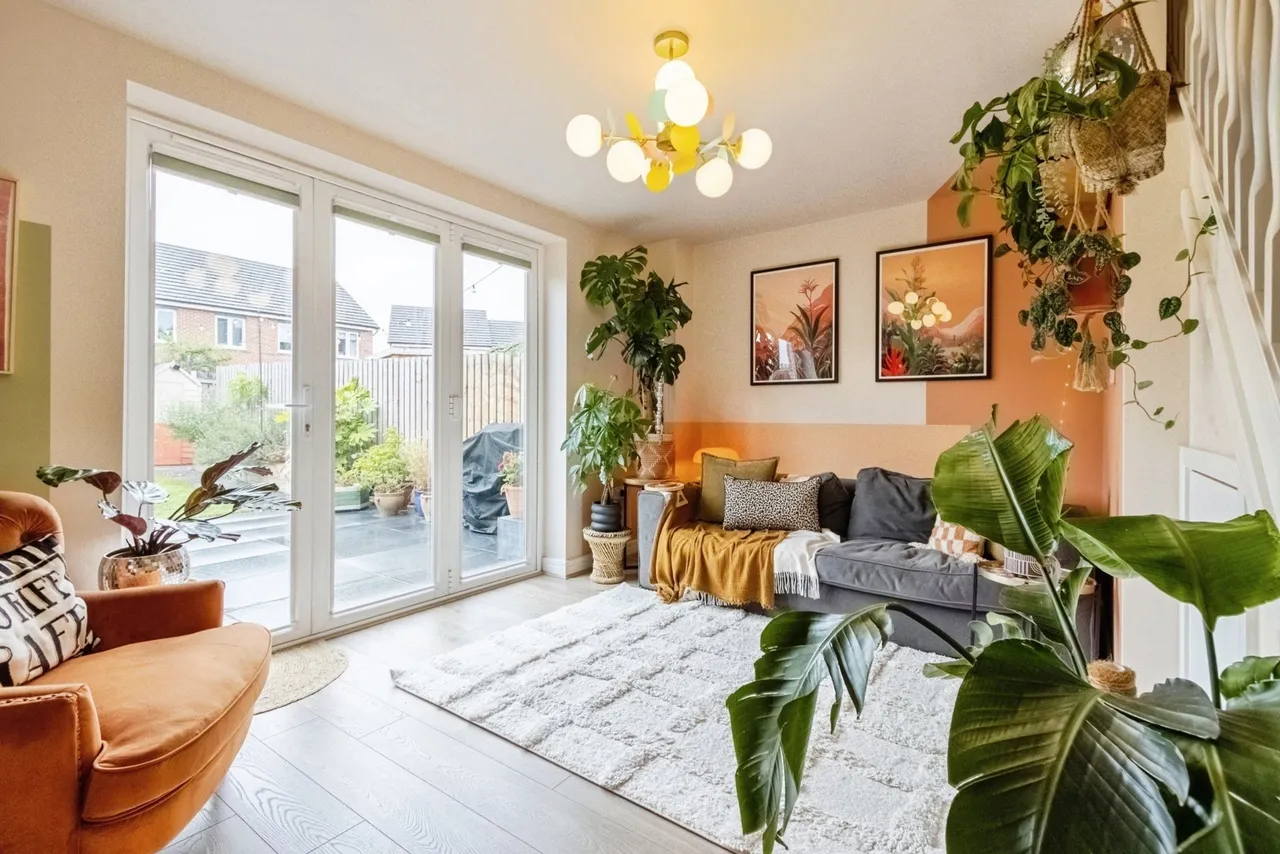Little Wood Crescent, Wakefield, West Yorkshire, WF1, photo 3