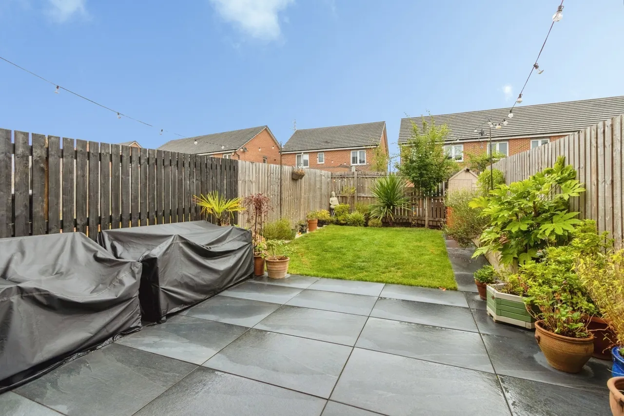 Little Wood Crescent, Wakefield, West Yorkshire, WF1, photo 14