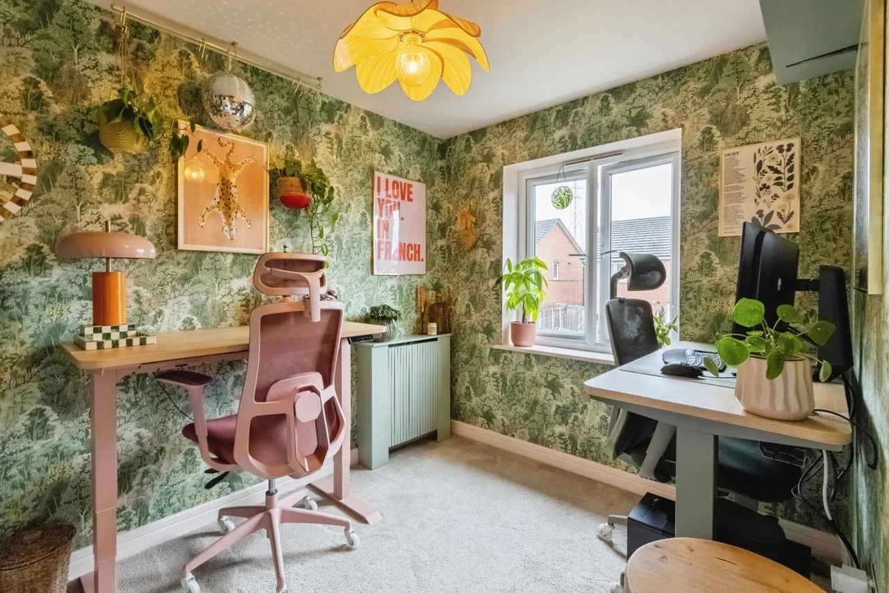 Little Wood Crescent, Wakefield, West Yorkshire, WF1, photo 11