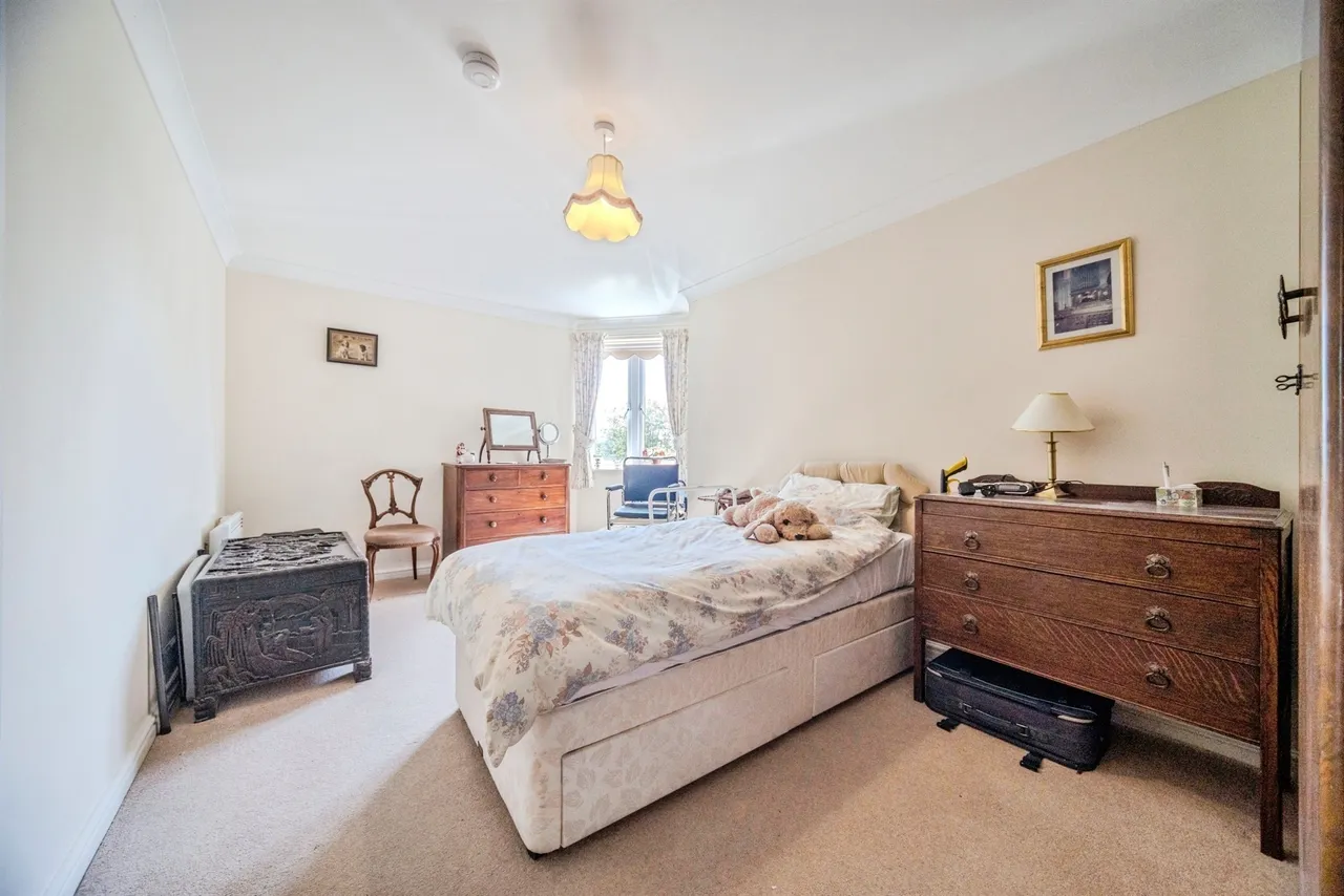 Aylesbury Street, Bletchley, Milton Keynes, photo 9