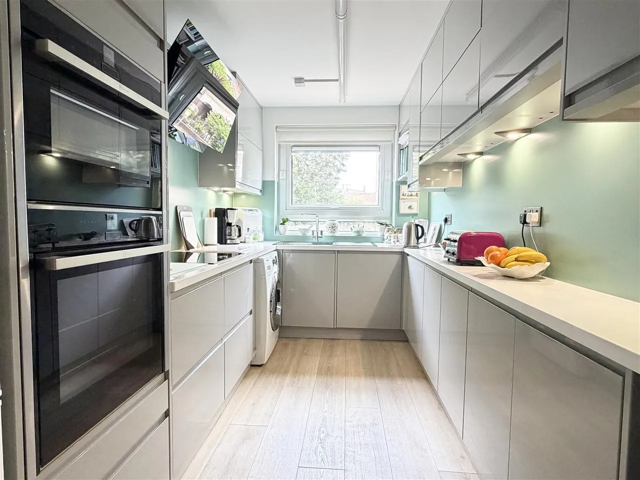 Hartington Place, Eastbourne, BN21 3BH, photo 8