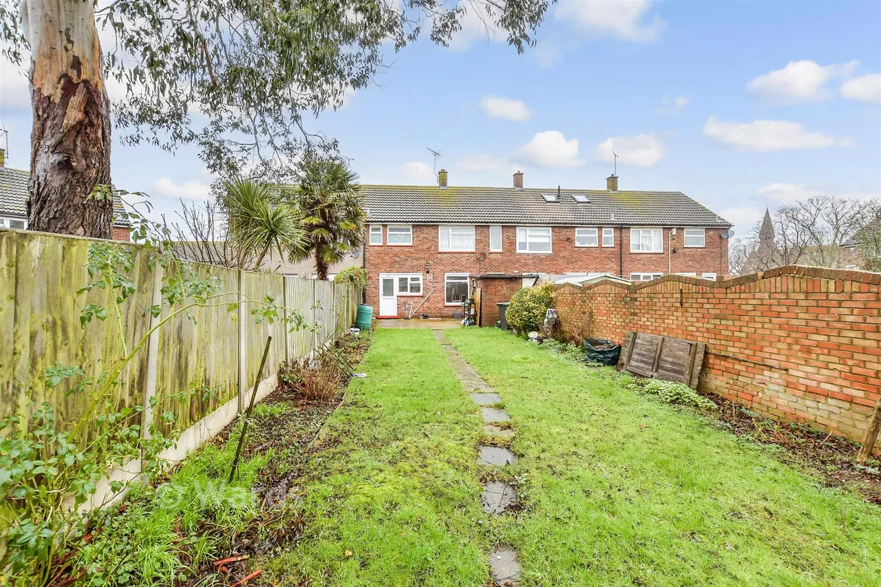 Swalecliffe Court Drive, Whitstable, CT5, photo 14