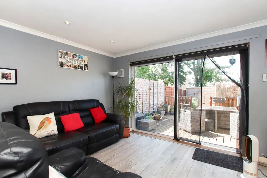 Katrine Square, Hemel Hempstead, Hertfordshire, HP2 6PF, photo 2